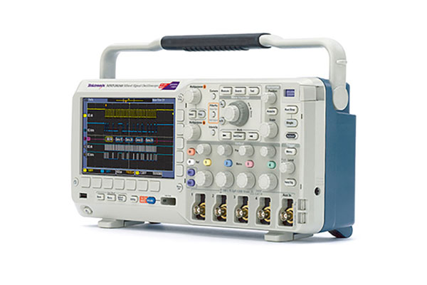 泰克 MDO4000C 混合域示波器